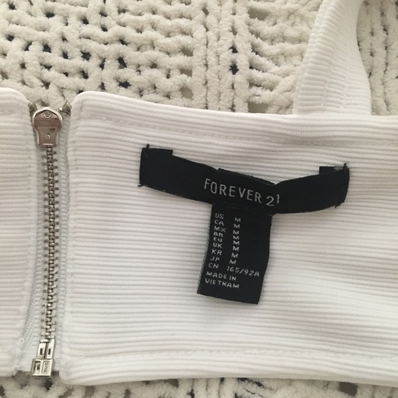 🔥 Sexy White Bralette Top with Back Zipper 🔥 - Picture 5 of 6